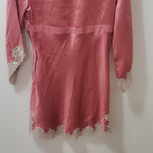 Newport News Silk lace trim empire top - Picture 4 of 5